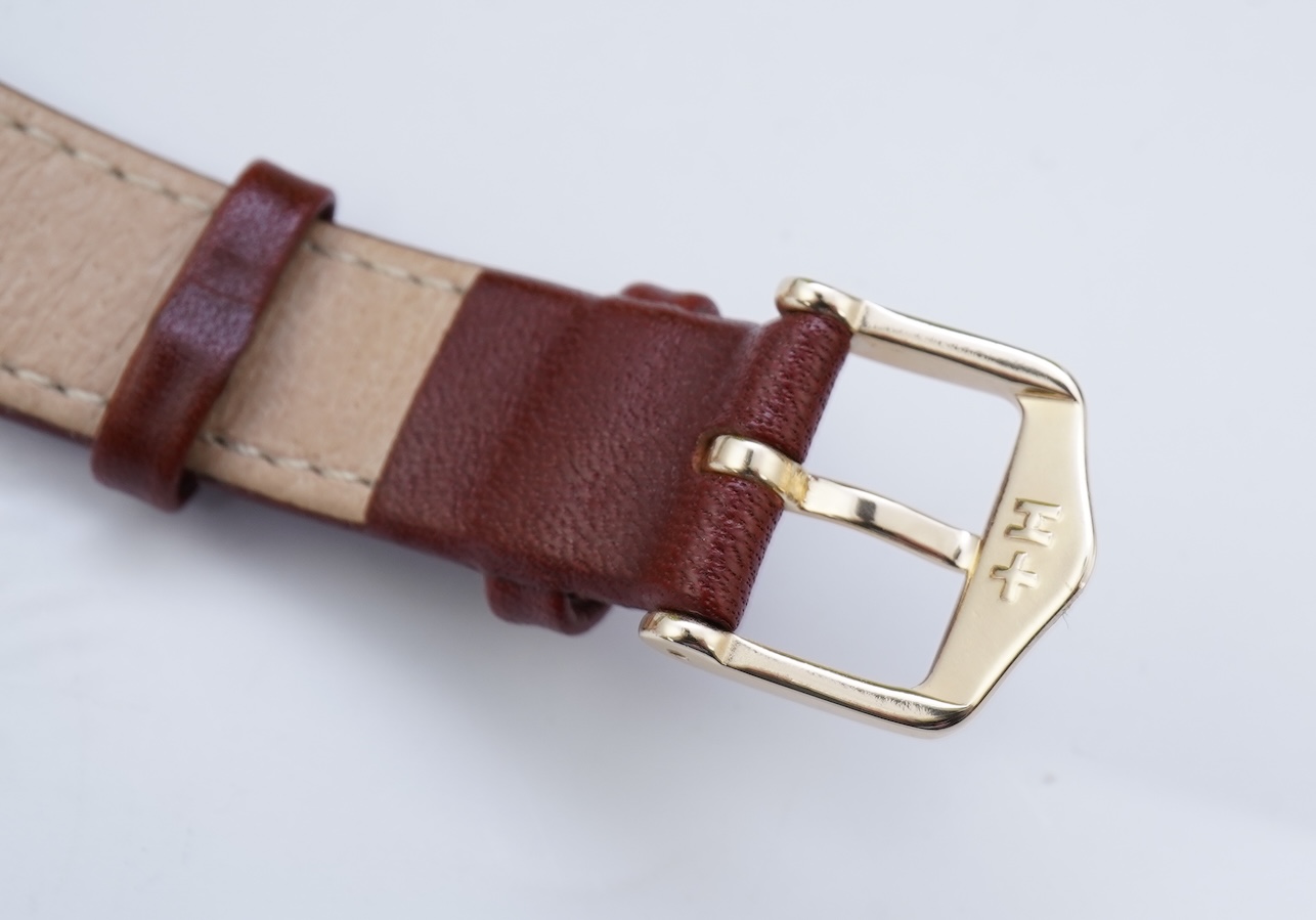 A gentleman's 1950's? 9ct gold Smiths Everest manual wind wrist watch